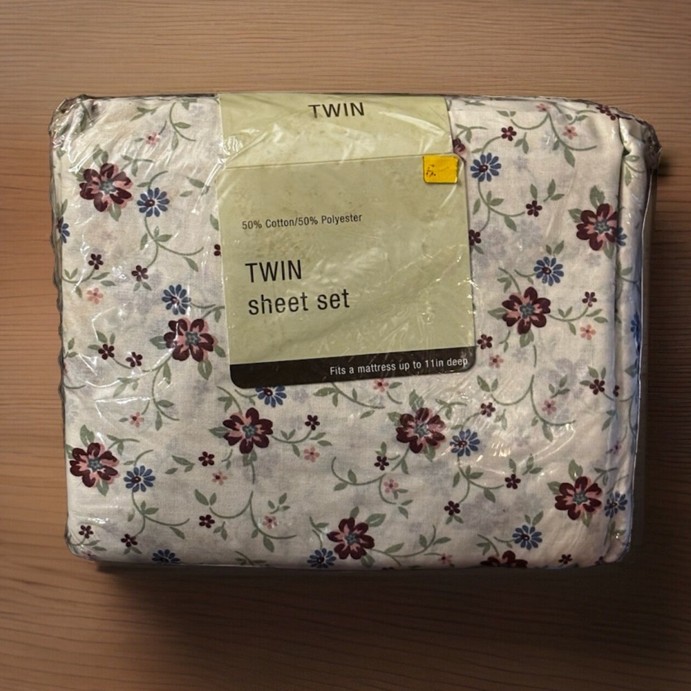 Twin Sheet Set Estelle 128 Thread Count FLORAL SHEETS Pink Blue Flower